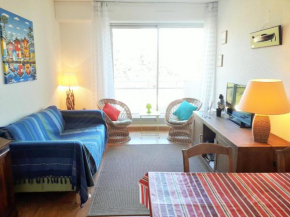 Appartement avec Balcon proche Plage C122